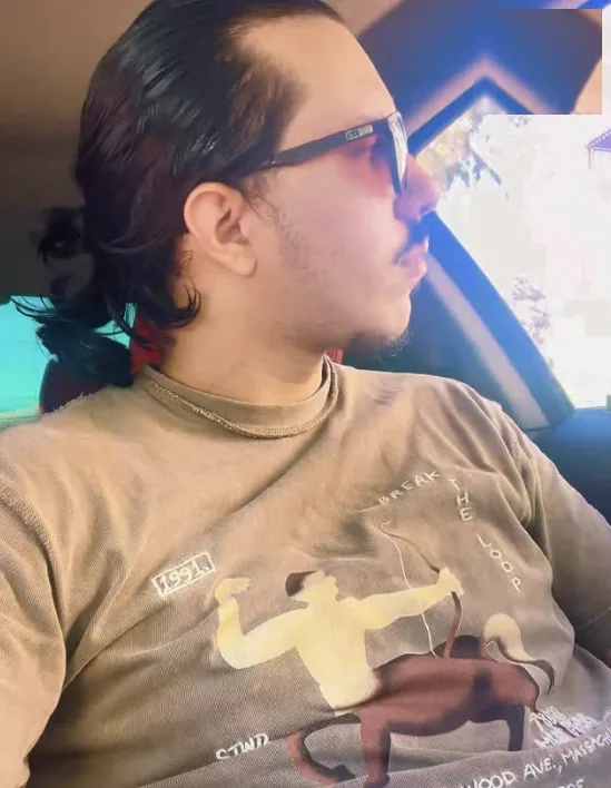 Le barbier au volant, lunettes de soleil